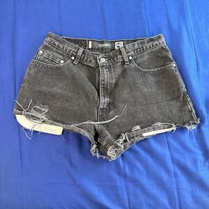 Levi’s Silvertab Shorts Women’s 33 Black Distressed Vintage USA Made Y2K